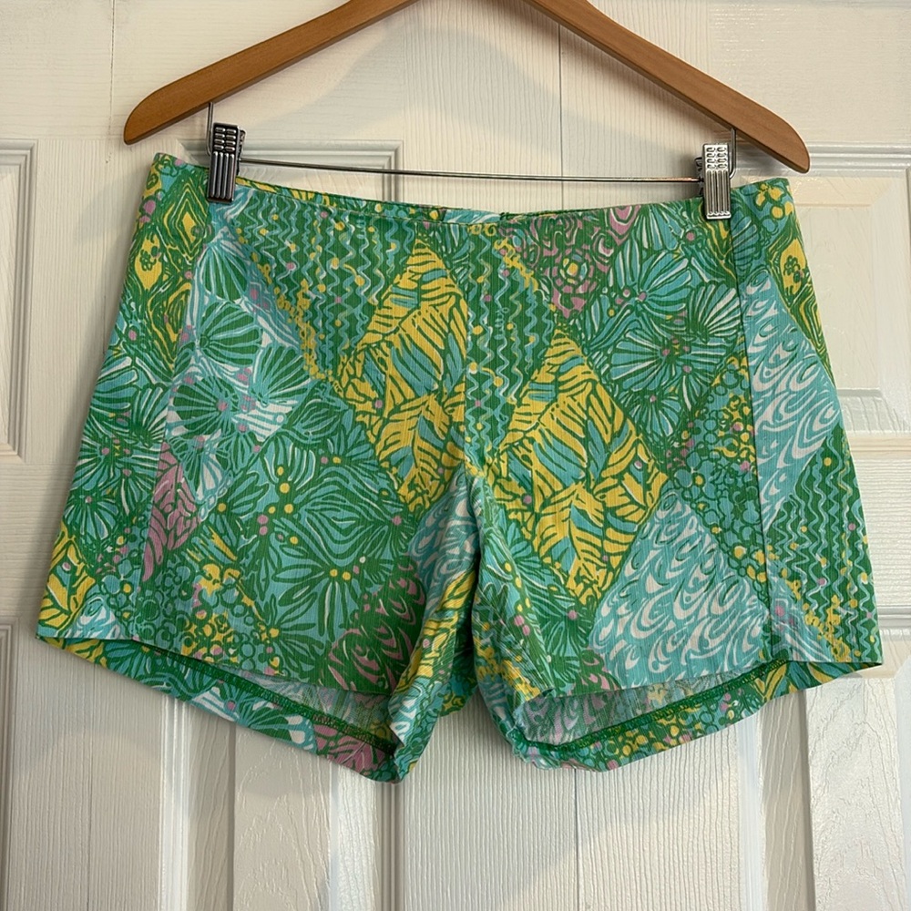 Lilly Pulitzer Vibrant Print Shorts